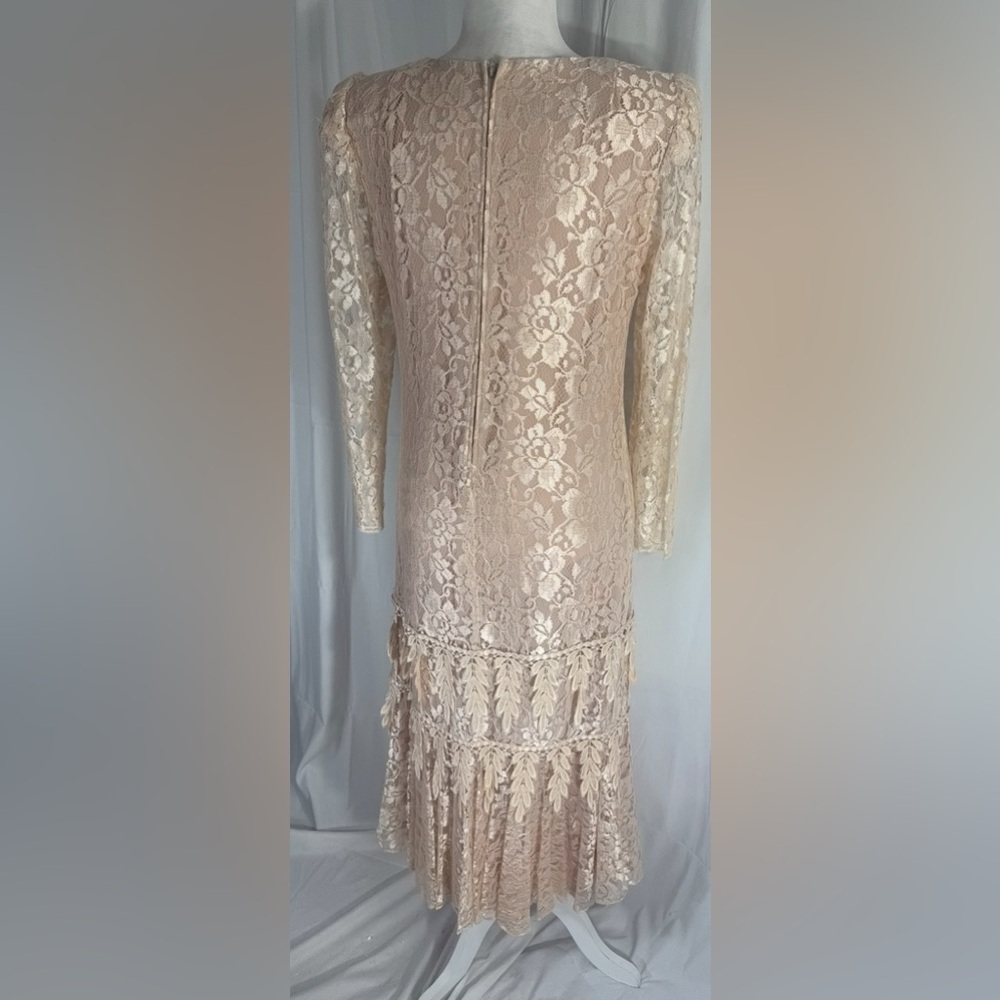 Ursula of Switzerland Lace Long Sleeve Dress in Rose Gold Size 8 - Picture 8 of 12
